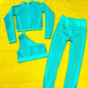 FABLETICS 3-piece workout set